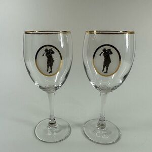 NWB RAWCLIFFE Nineteeth Hole 19th Golf Wine Glasses Set Of 2 GOLFER